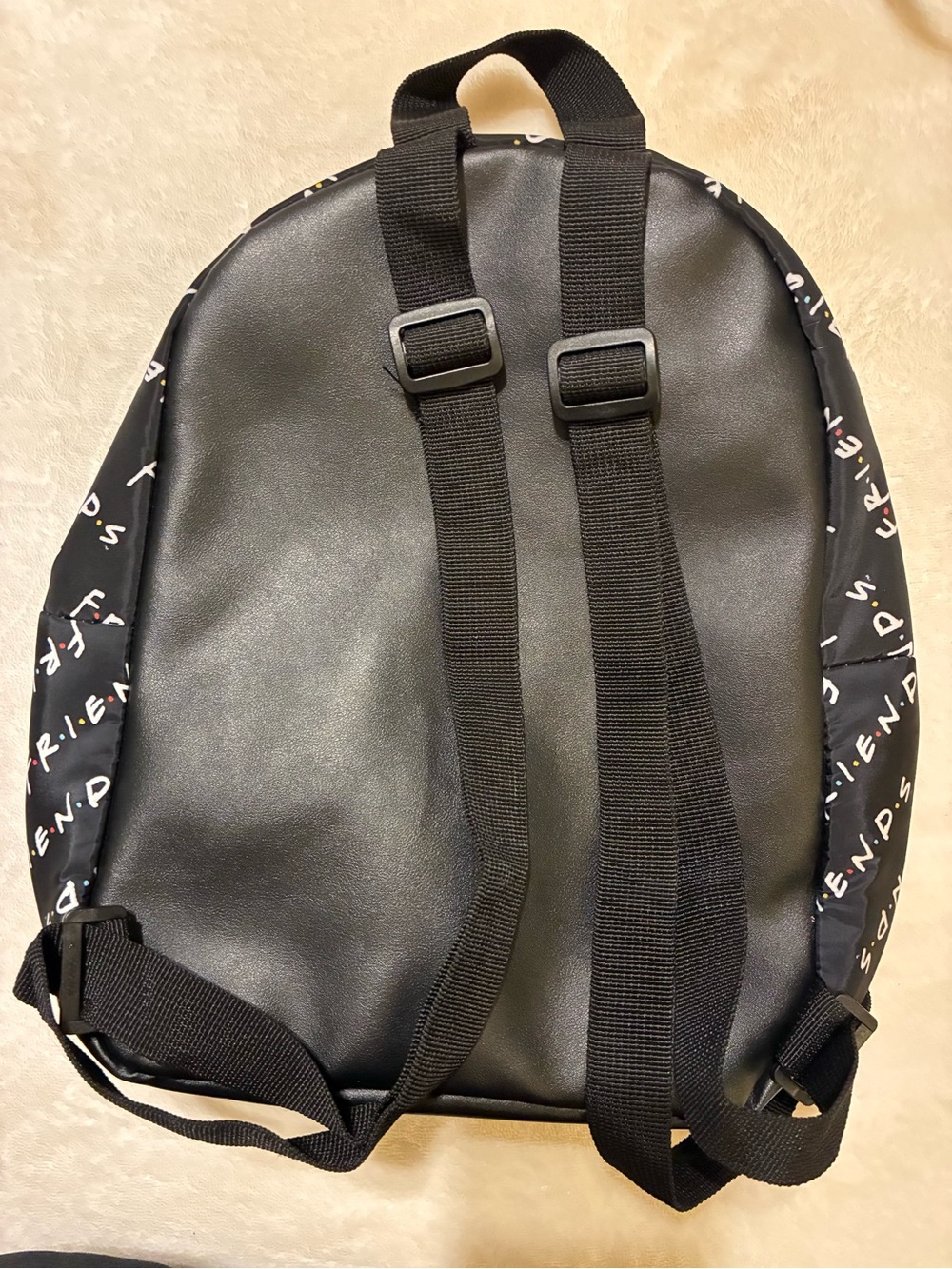 Friends Backpack - Picture 4 of 10